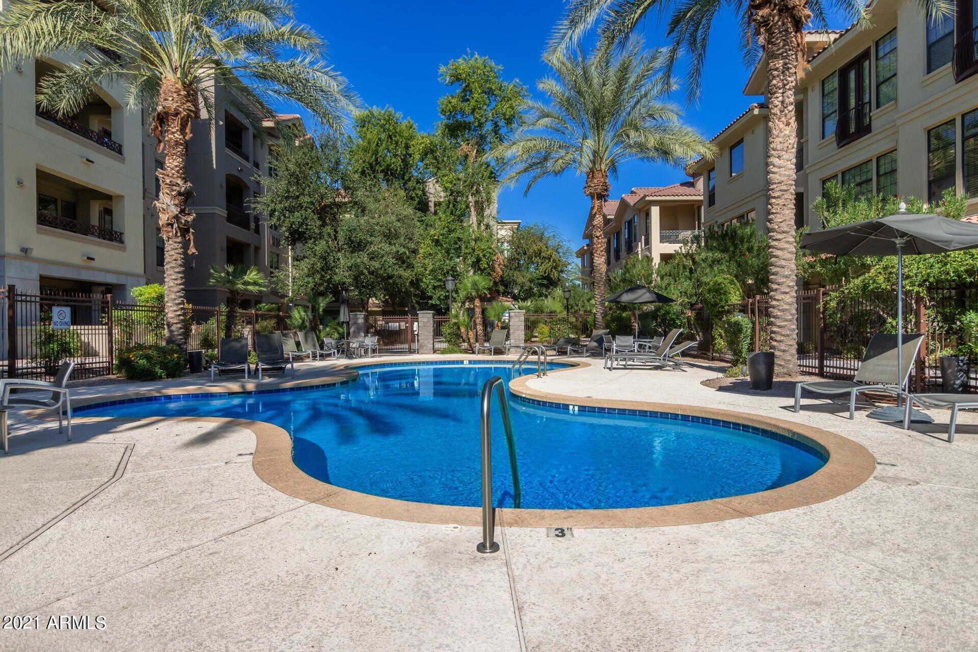 7291 North Scottsdale Road, Unit 1004 Paradise Valley, AZ 85253 - Photo 28 of 28 Community pool