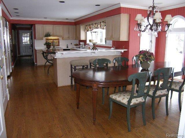1019 Harvard Road Grosse Pointe, MI 48230 - Photo 2 of 16 1019 HARVARD 015
