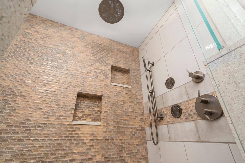 44 Mansfield Road Wellesley, MA 02481 - Photo 22 of 38