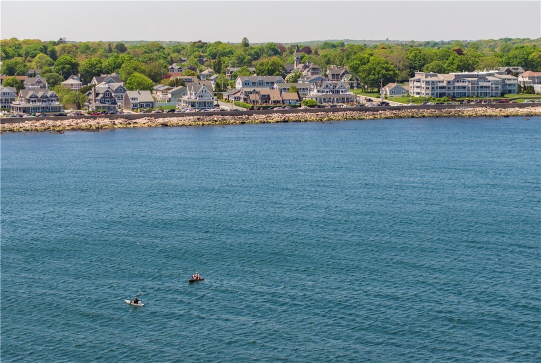 121 Ocean Road Narragansett, RI 02882 - Photo 15 of 36 Gallery Image 15