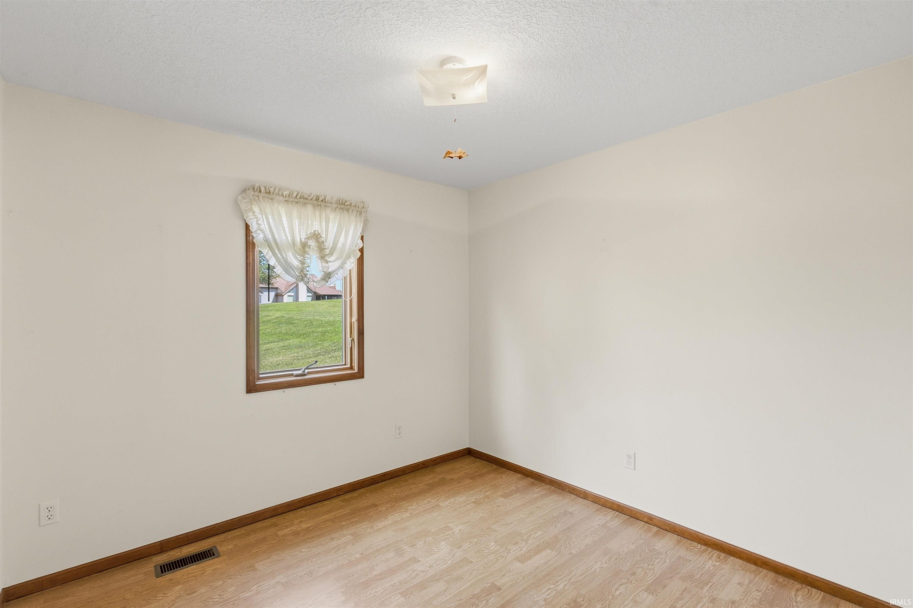 705 Benderlock Way Fort Wayne, IN 46804 - Photo 22 of 33 Gallery Image 22