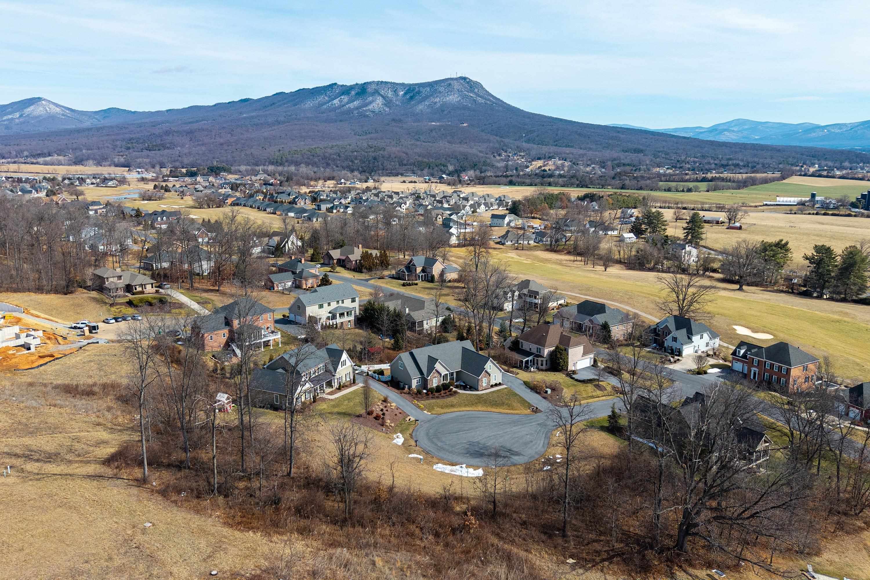 140 Markham Place Harrisonburg, VA 22801 - Photo 25 of 42 a view of a city with mountains in the background