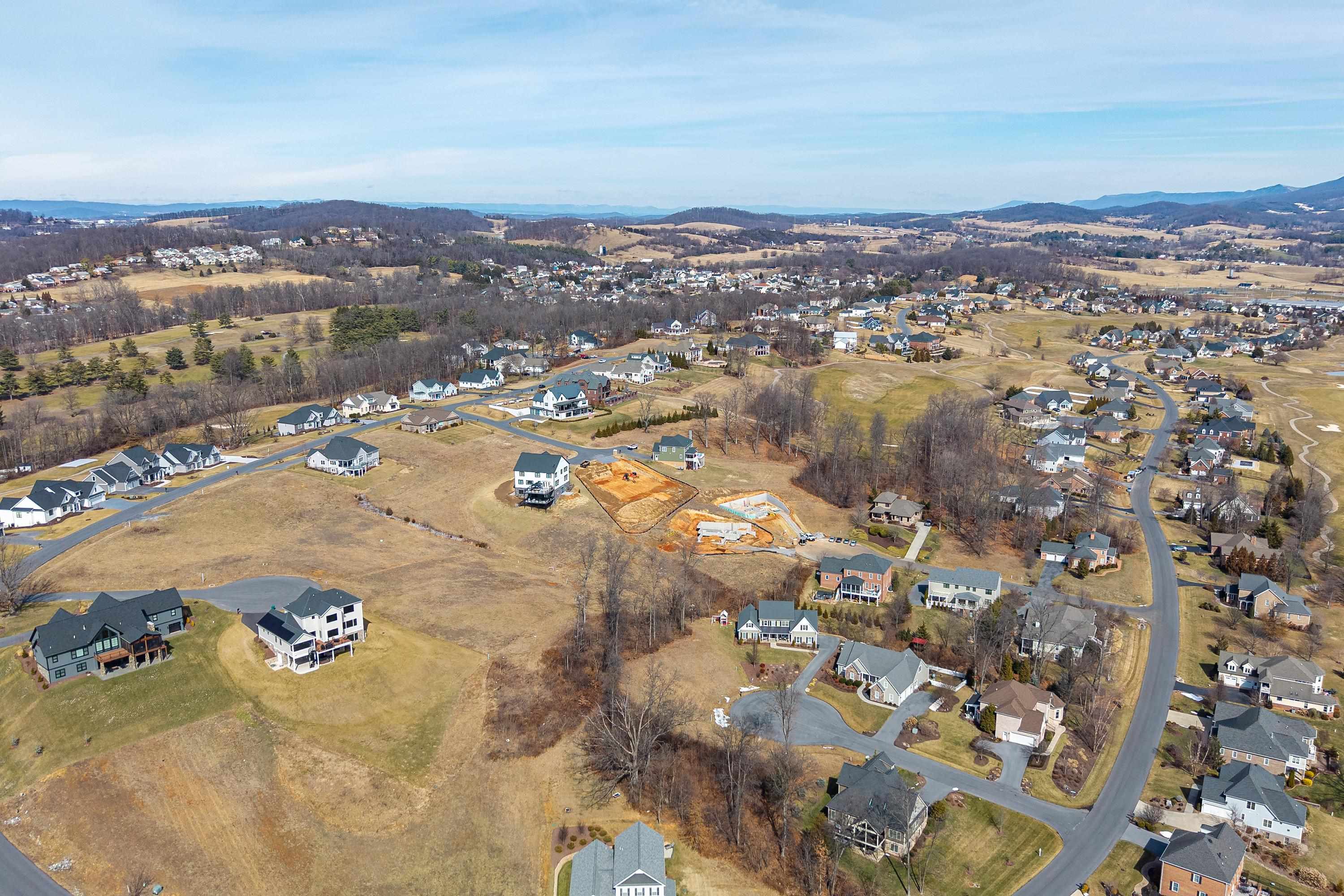 140 Markham Place Harrisonburg, VA 22801 - Photo 38 of 42 a view of a city