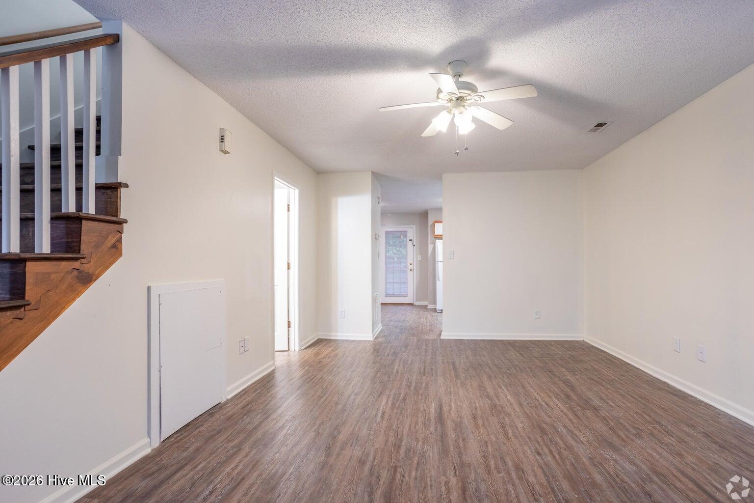 905 Allen Road, Unit D2 Greenville, NC 27834 - Photo 2 of 12