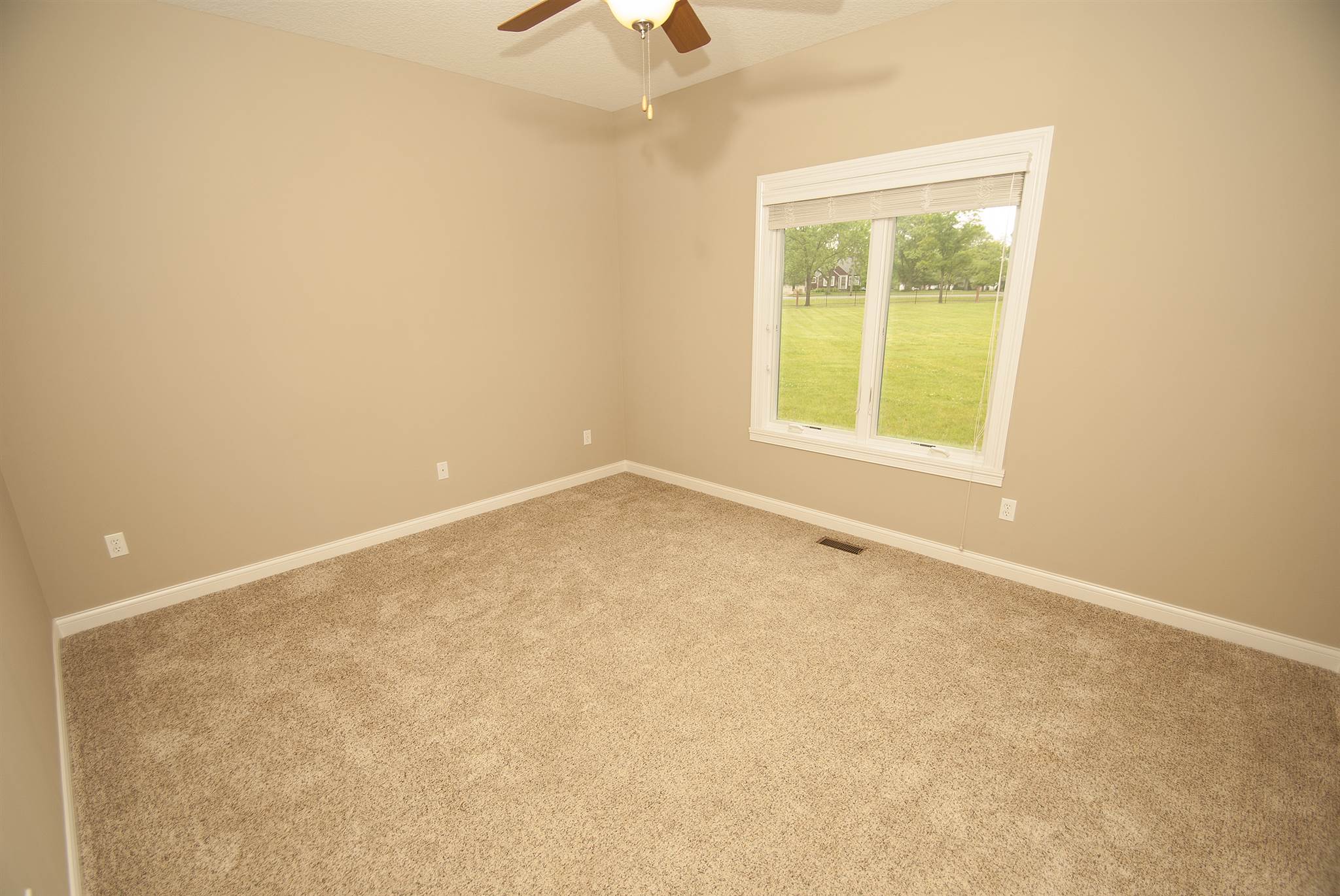 13422 Tonkel Road Fort Wayne, IN 46845 - Photo 22 of 36