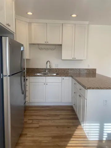 $3,200 | 721 South Cedros Avenue, Unit 7, Solana Beach, CA 92075