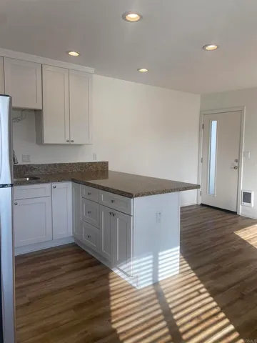 $3,200 | 721 South Cedros Avenue, Unit 7, Solana Beach, CA 92075