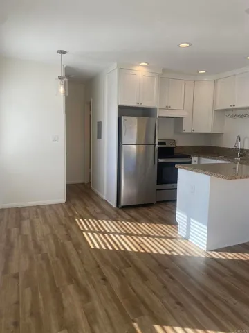 $3,200 | 721 South Cedros Avenue, Unit 7, Solana Beach, CA 92075