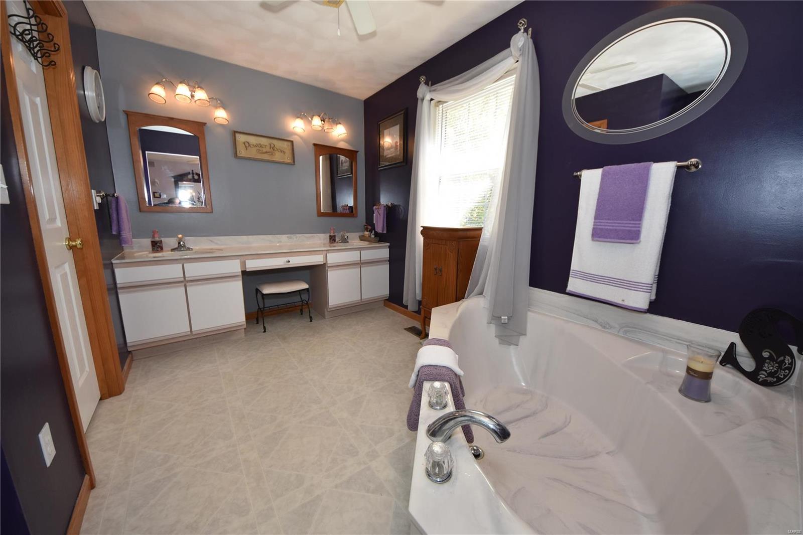 1256 Quail Ridge Court Shiloh, IL 62221 - Photo 14 of 20 Gallery Image 14