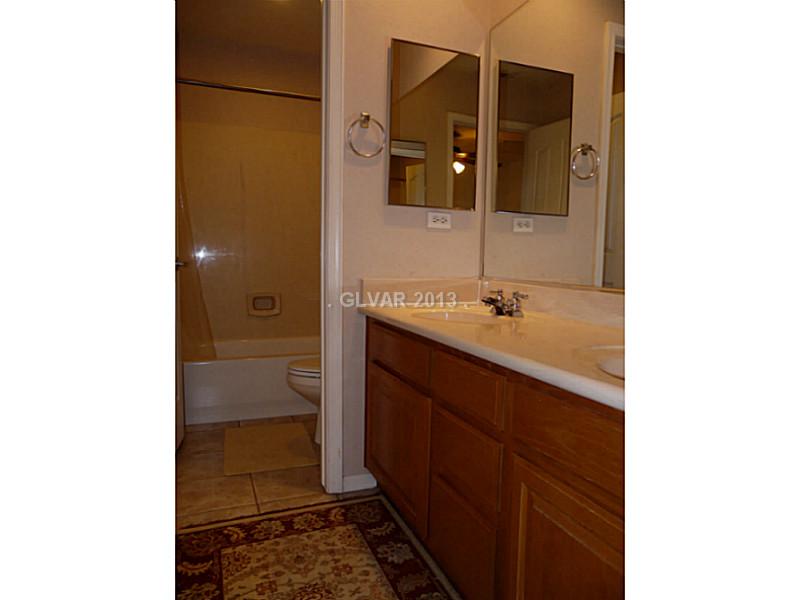 2387 Rainswept Avenue Henderson, NV 89052 - Photo 19 of 25 Bathroom.