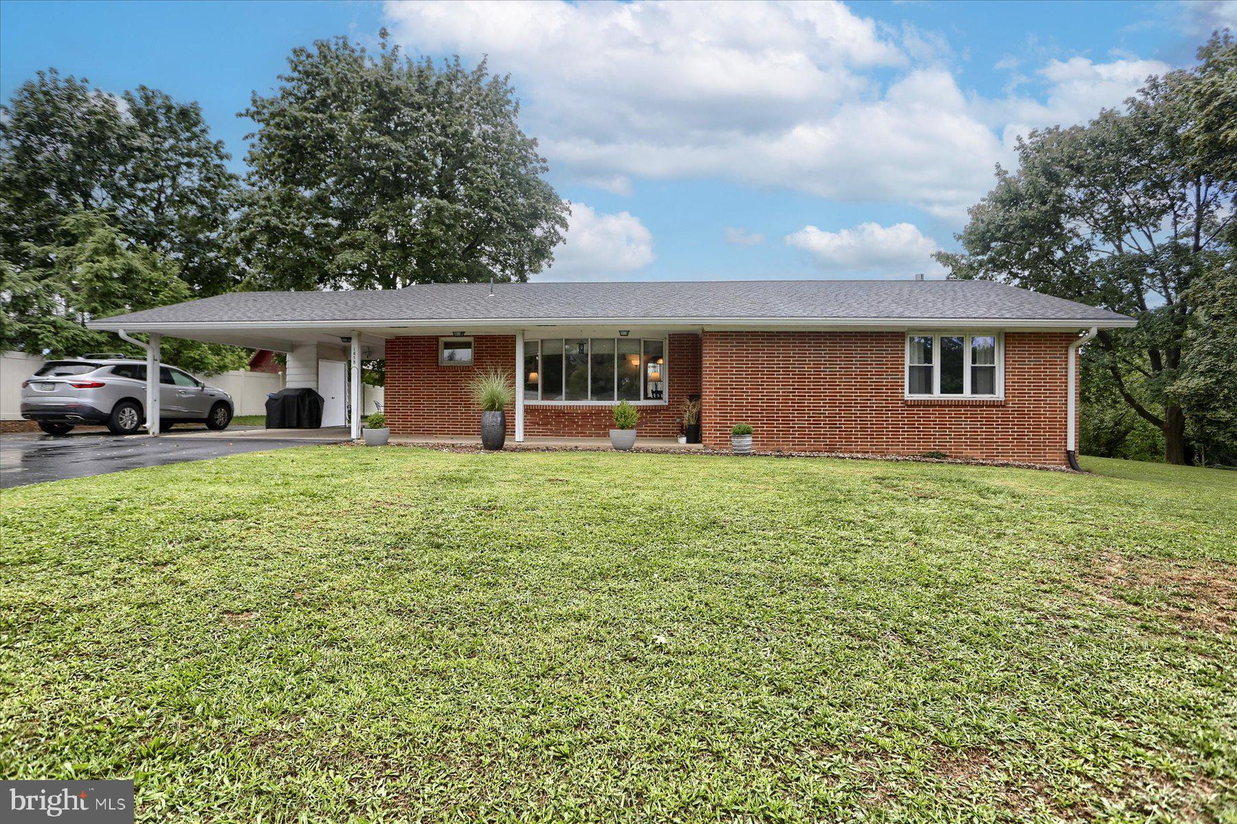 1858 Spring Road Carlisle, PA 17013 - Photo 1 of 32 Gallery Image 1