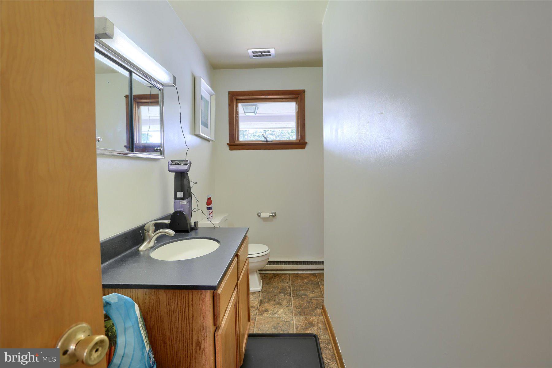 1858 Spring Road Carlisle, PA 17013 - Photo 12 of 32 Gallery Image 12
