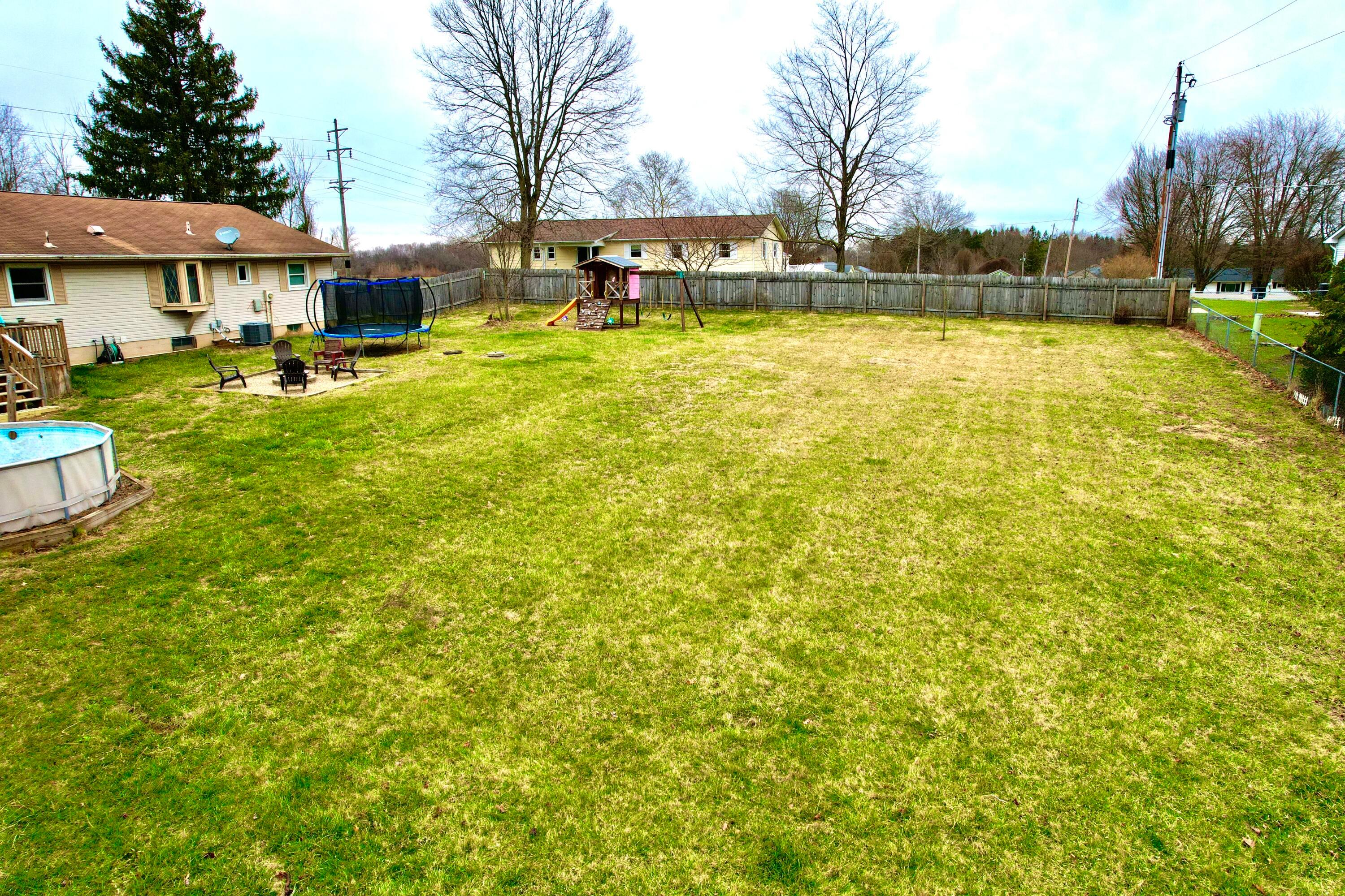 1591 Coonpath Road Northeast Lancaster, OH 43130 - Photo 41 of 50 Backyard