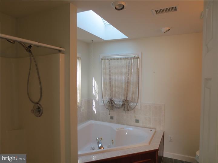 1224 Fox Road Leesport, PA 19533 - Photo 17 of 25 Master Bathroom