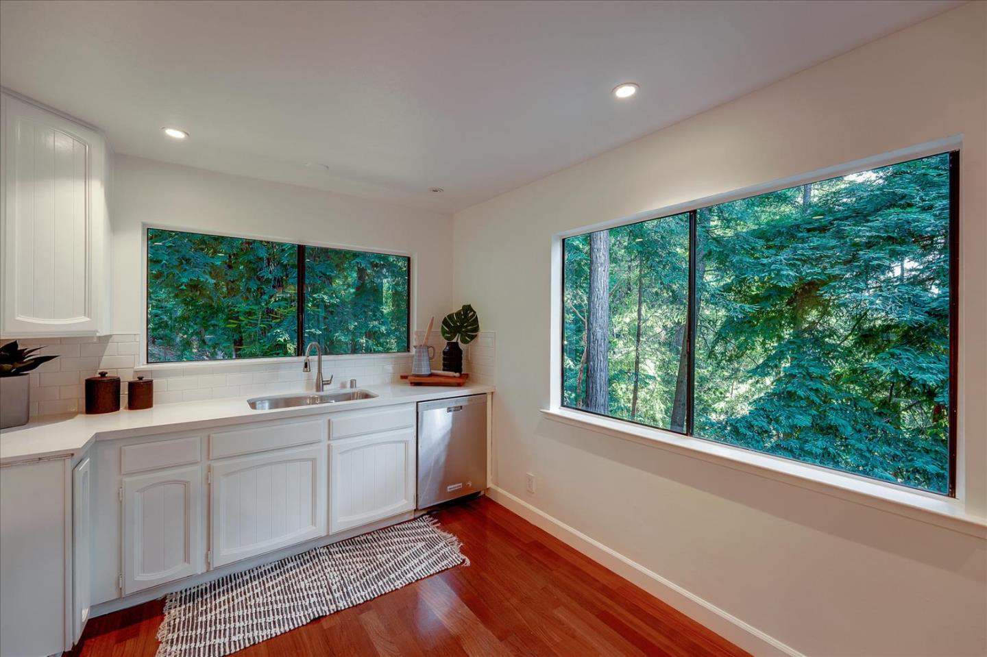 386 Spring Hollow Road Los Gatos, CA 95033 - Photo 7 of 48 Gallery Image 7