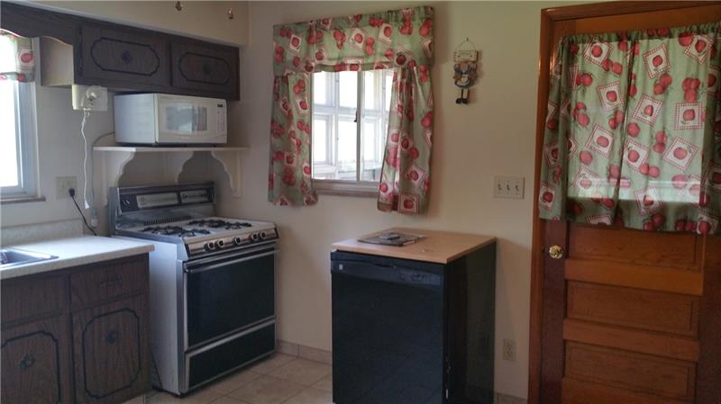319 Rock Run Road Elizabeth, PA 15037 - Photo 7 of 18 Gallery Image 7
