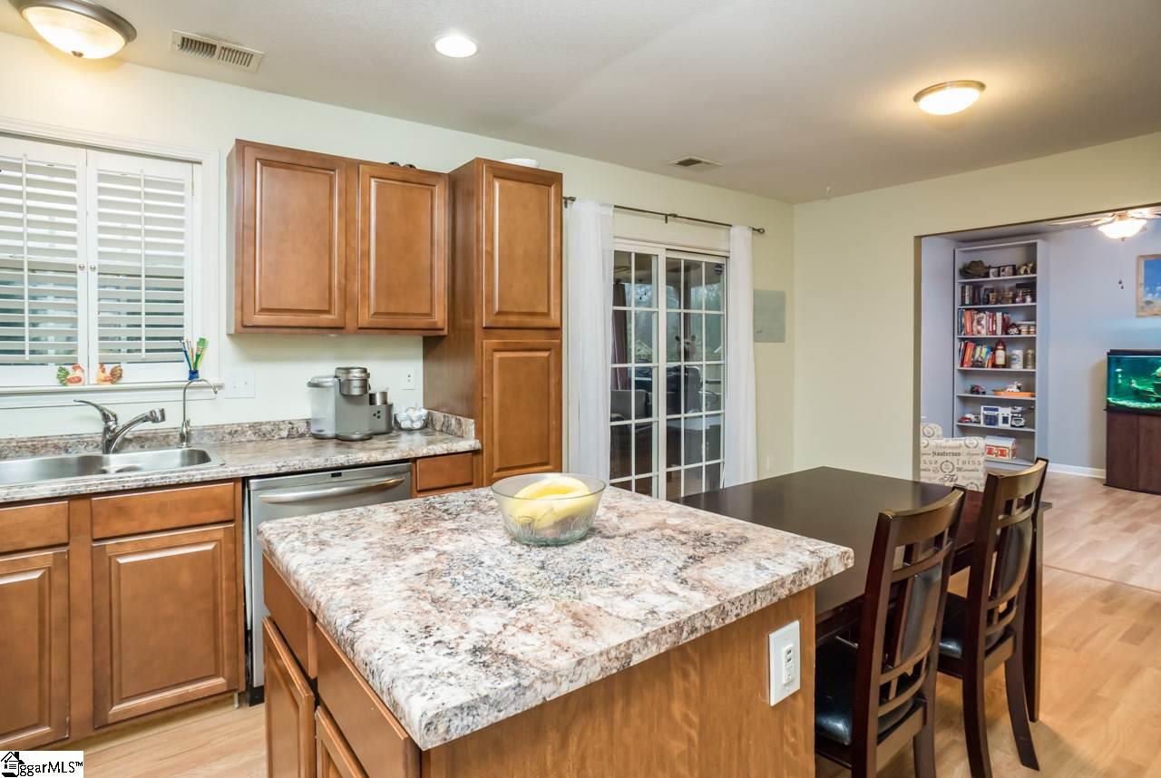 2 Hartman Road Greer, SC 29651 - Photo 10 of 34
