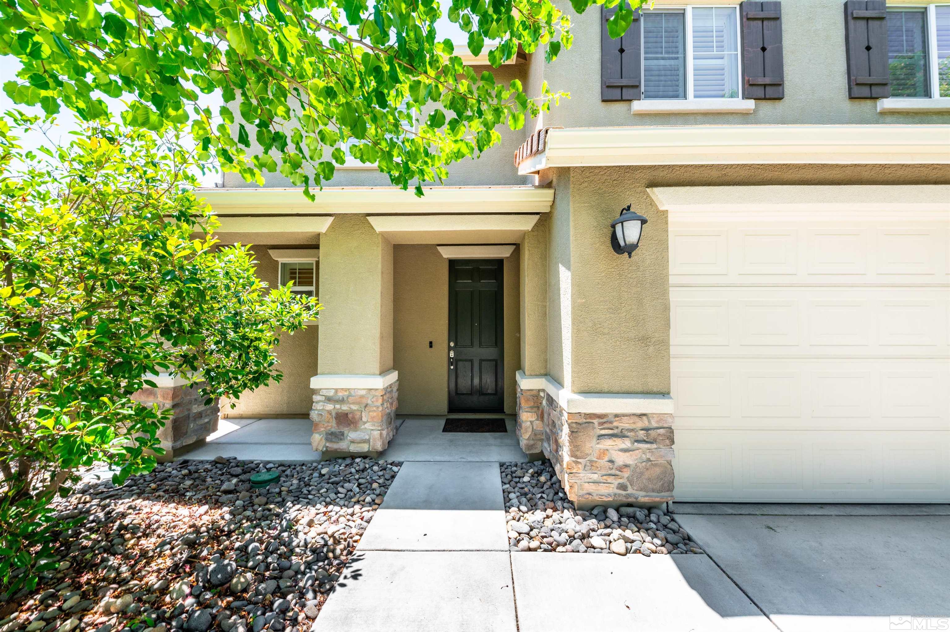 11401 Verazae Drive Reno, NV 89521 - Photo 4 of 40 Photo 4
