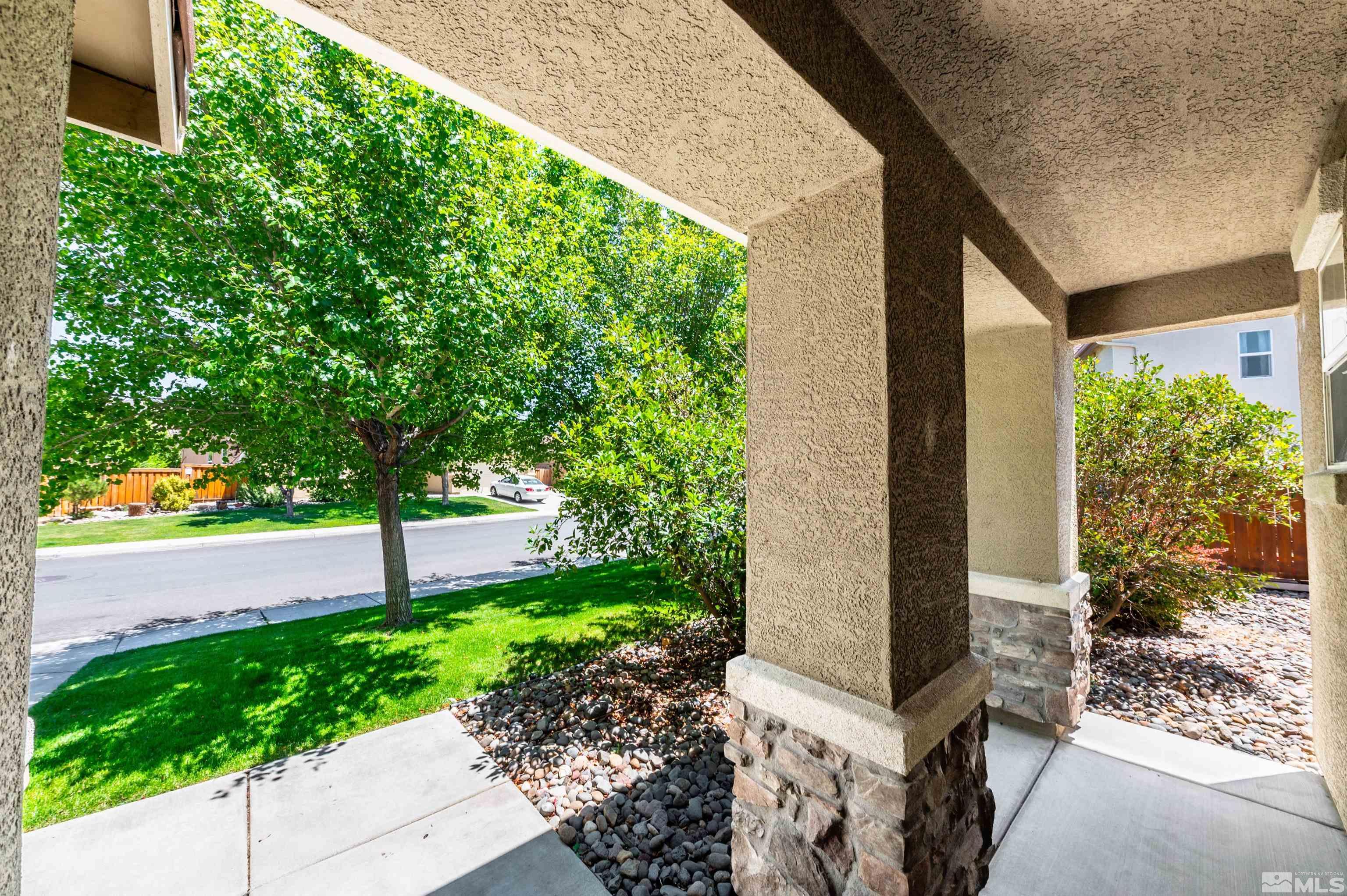 11401 Verazae Drive Reno, NV 89521 - Photo 5 of 40 Photo 5
