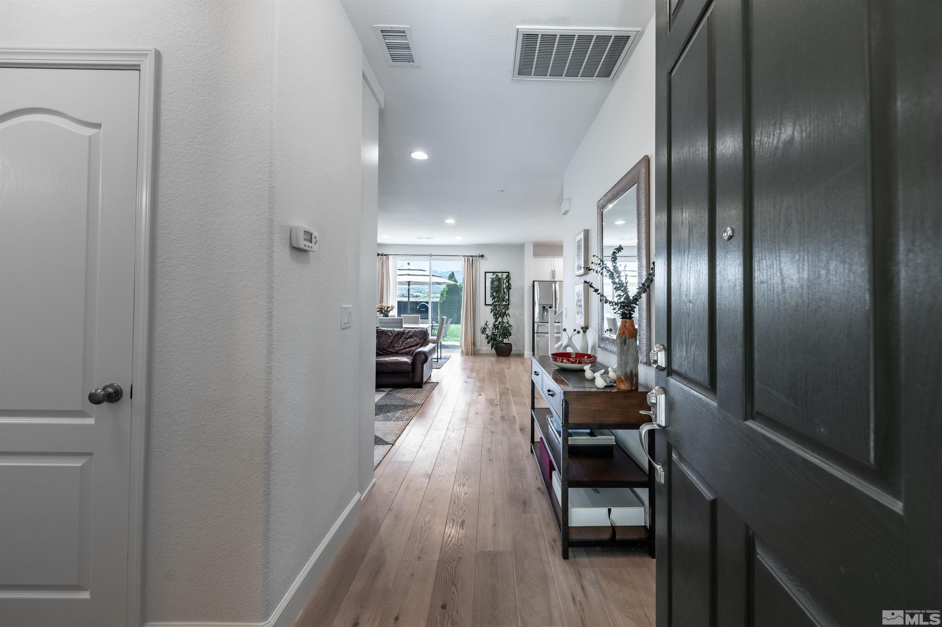 11401 Verazae Drive Reno, NV 89521 - Photo 6 of 40 Photo 6