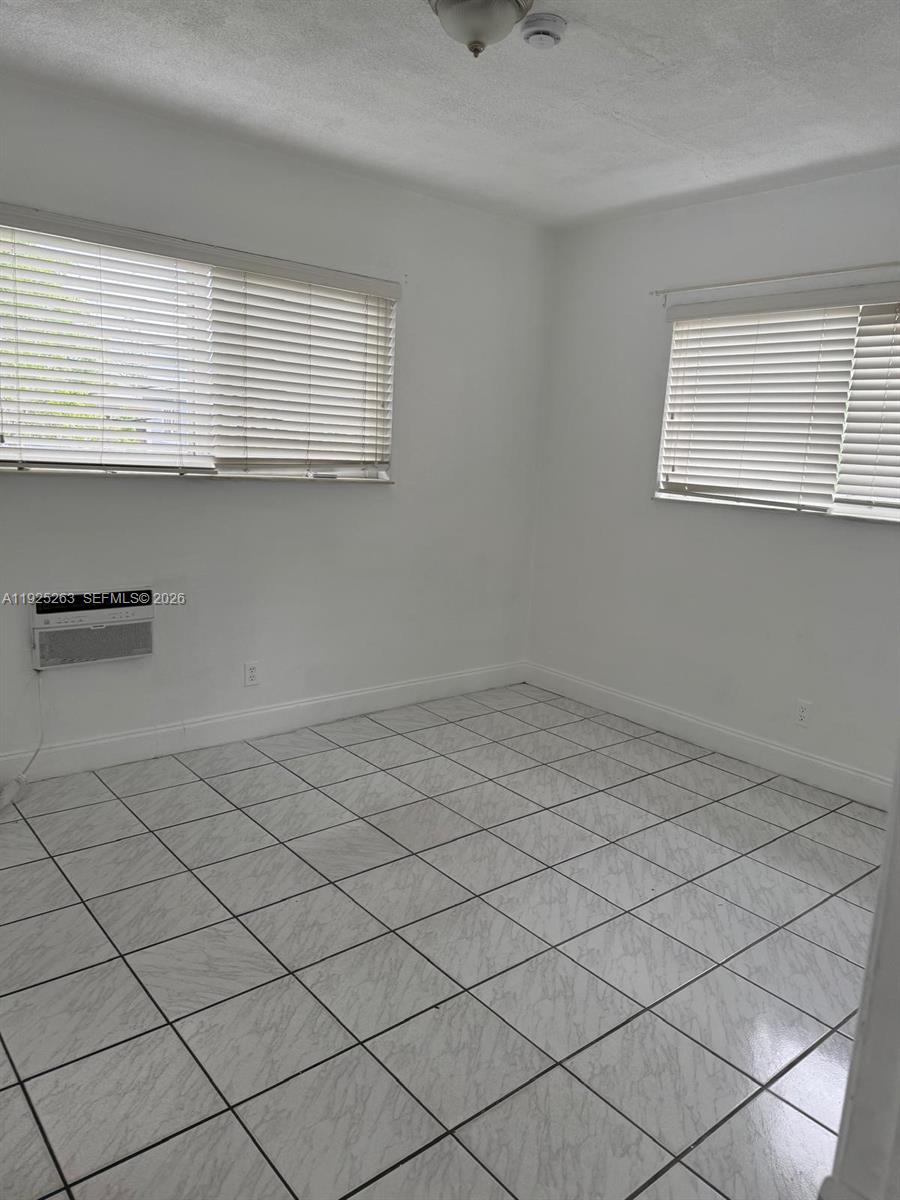 7155 Rue Notre Dame, Unit 10 Miami Beach, FL 33141 - Photo 8 of 29