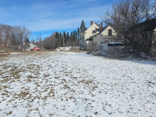 $95,000 | 13 Founders Street, Patten, ME 04765