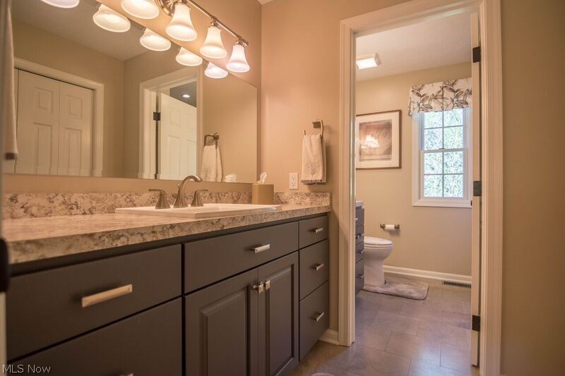 6285 South Applecross Road Highland Heights, OH 44143 - Photo 19 of 31