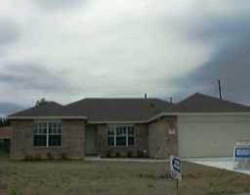 front view of house with a yard