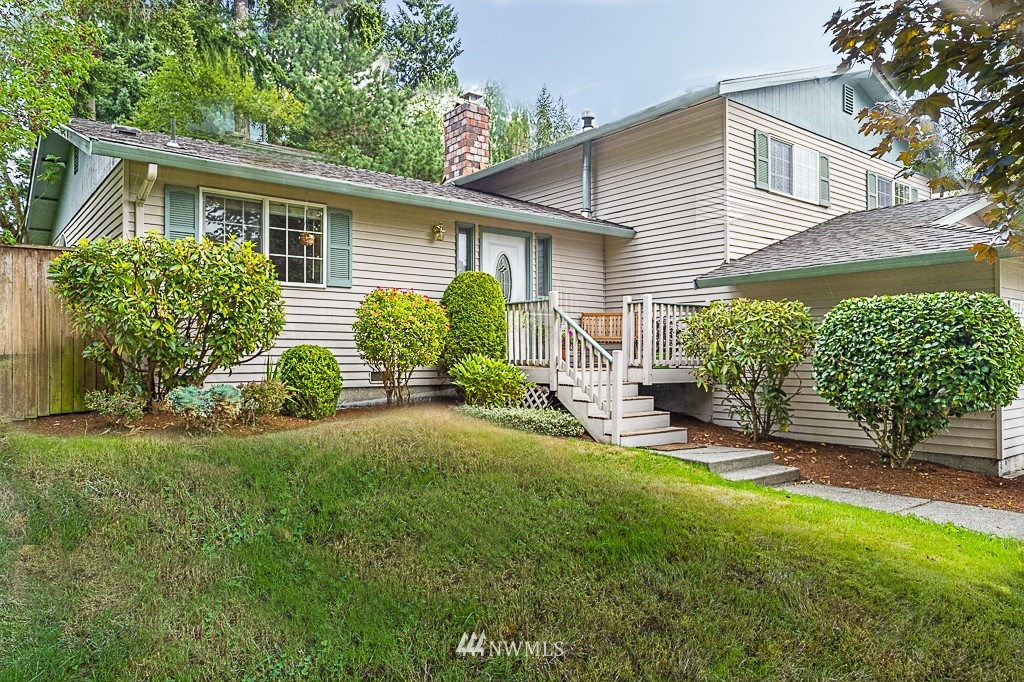 1223 204th Place Southeast Bothell, WA 98012 - Photo 2 of 20 Gallery Image 2