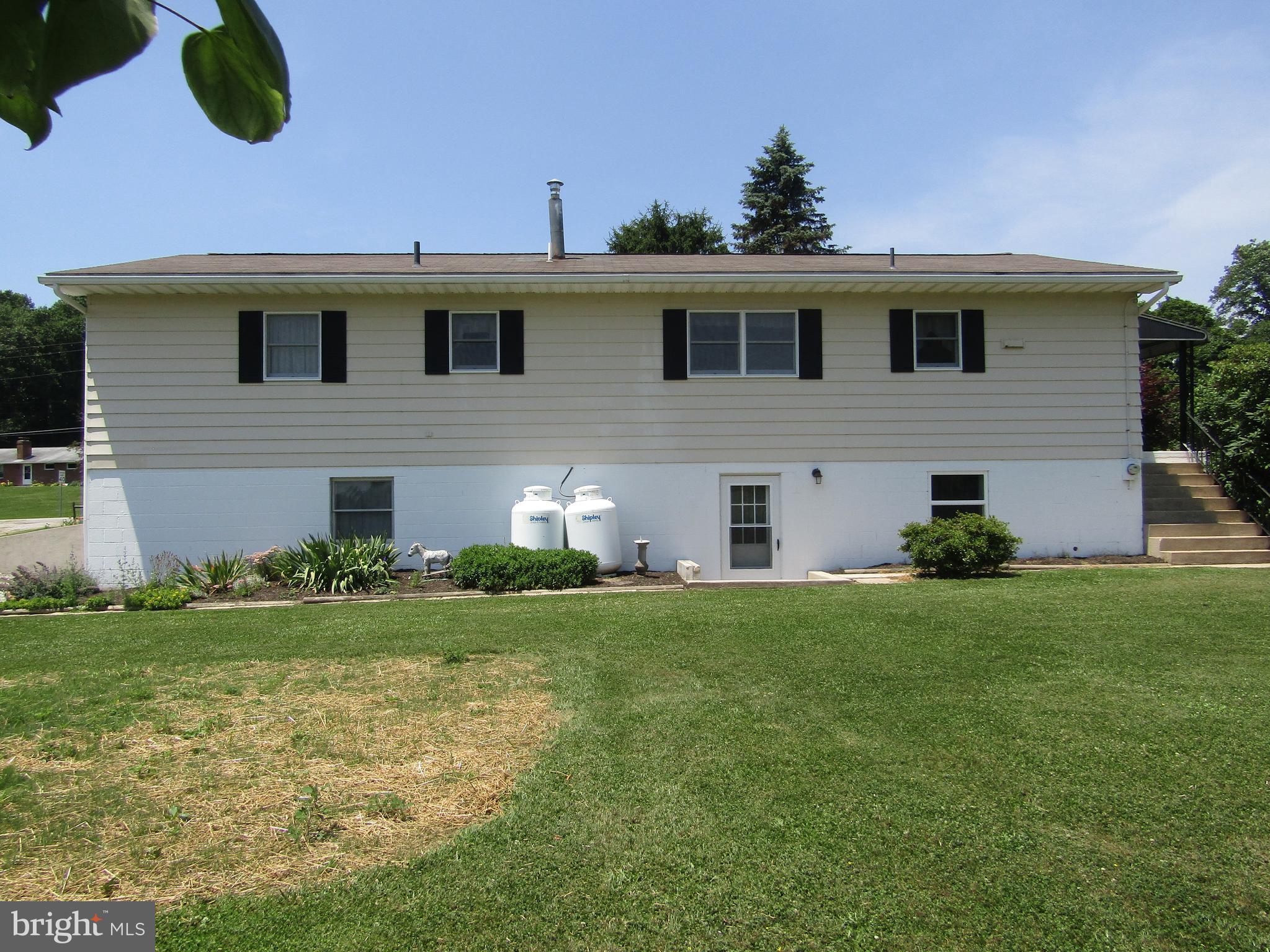7321 Kopp Road Spring Grove, PA 17362 - Photo 4 of 41