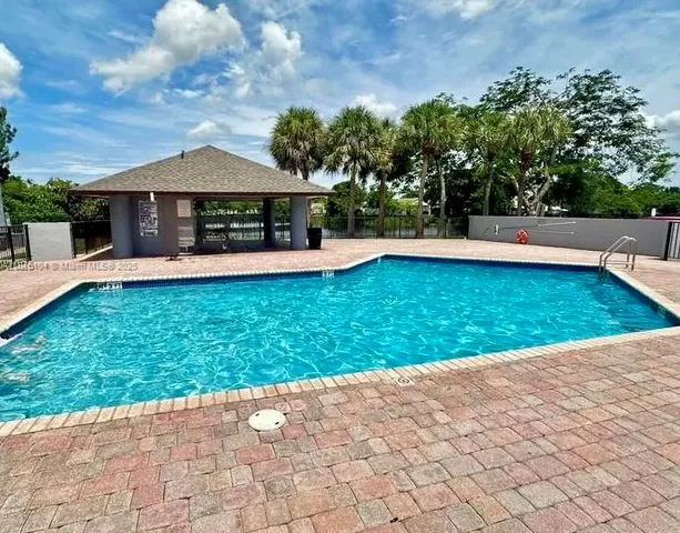 $1,800 | 7405 Southwest 152nd Avenue, Unit 105, Miami, FL 33193