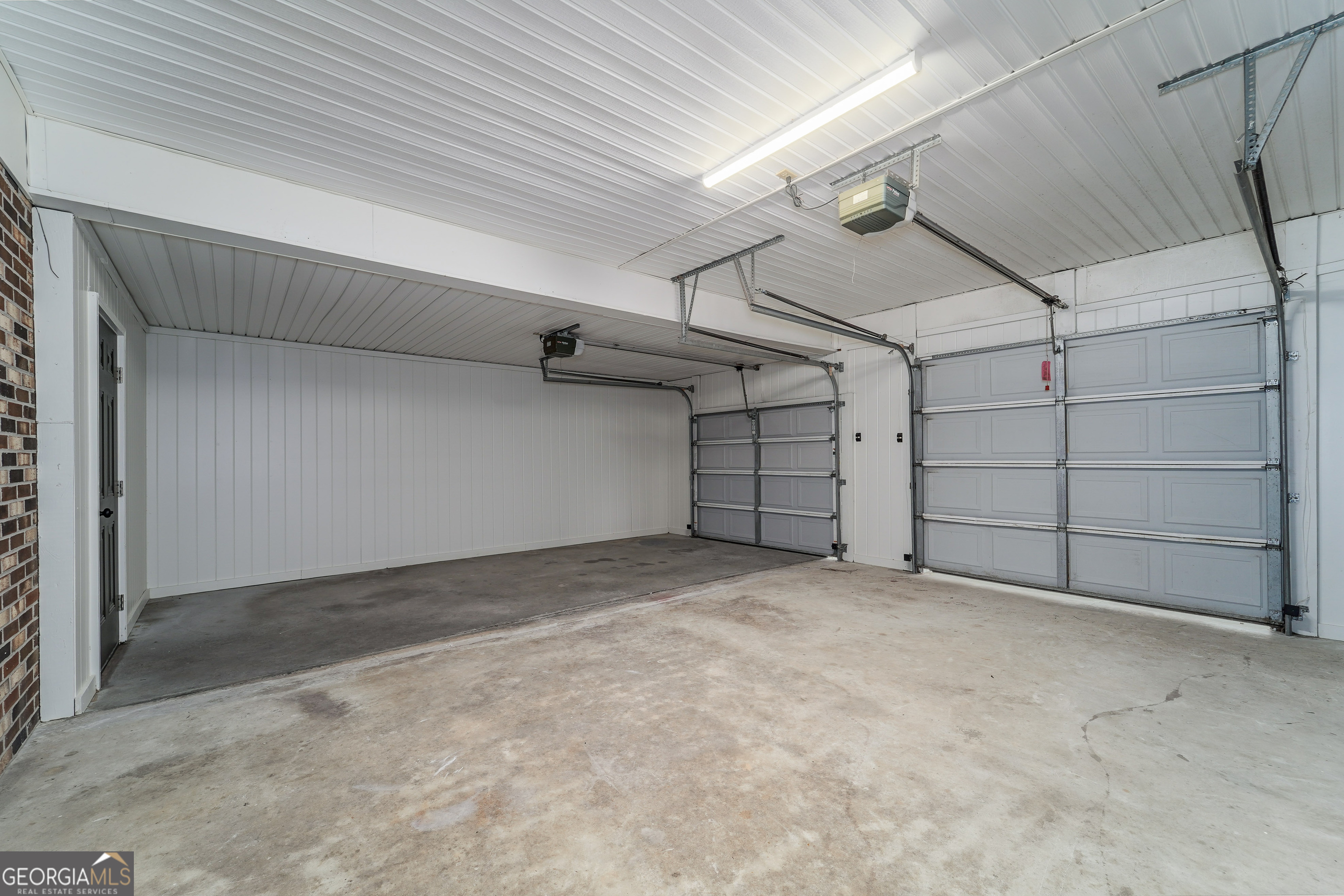5406 Blue Spruce Road Blackshear, GA 31516 - Photo 28 of 28 a view of a garage