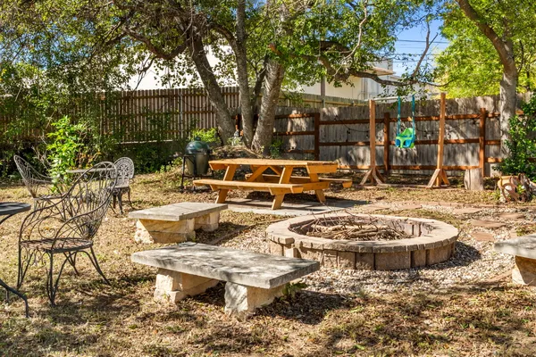 $409,000 | 403 Gate Tree Lane, Austin, TX 78745