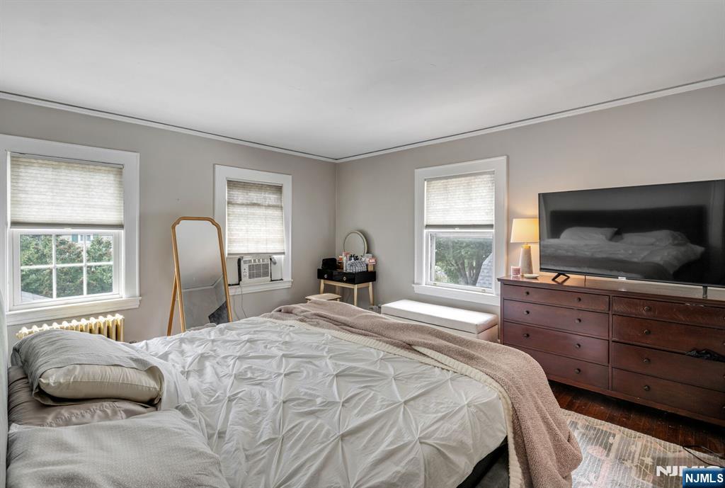 19 Christopher Place Ridgewood, NJ 07450 - Photo 21 of 34 Gallery Image 21