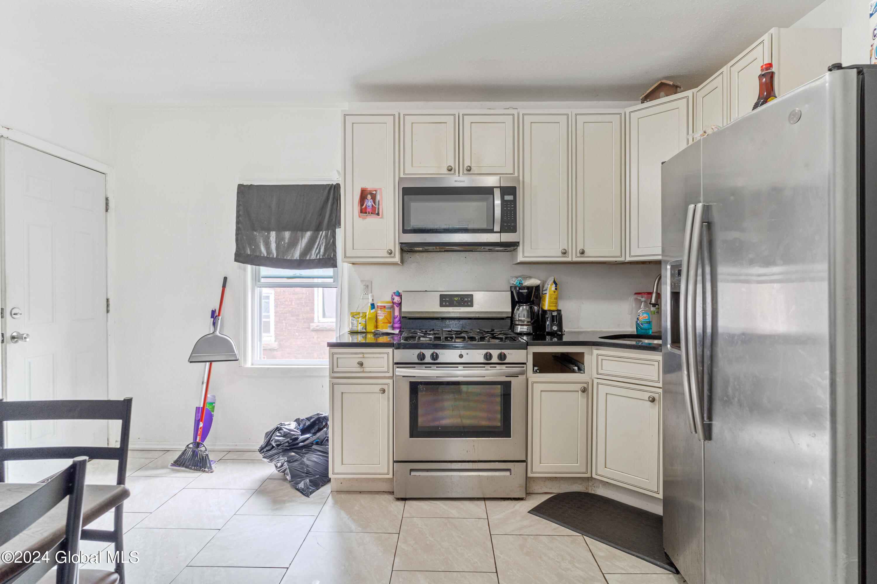 1301 3rd Avenue Schenectady, NY 12303 - Photo 14 of 38 10-1301 3RD AVE-18