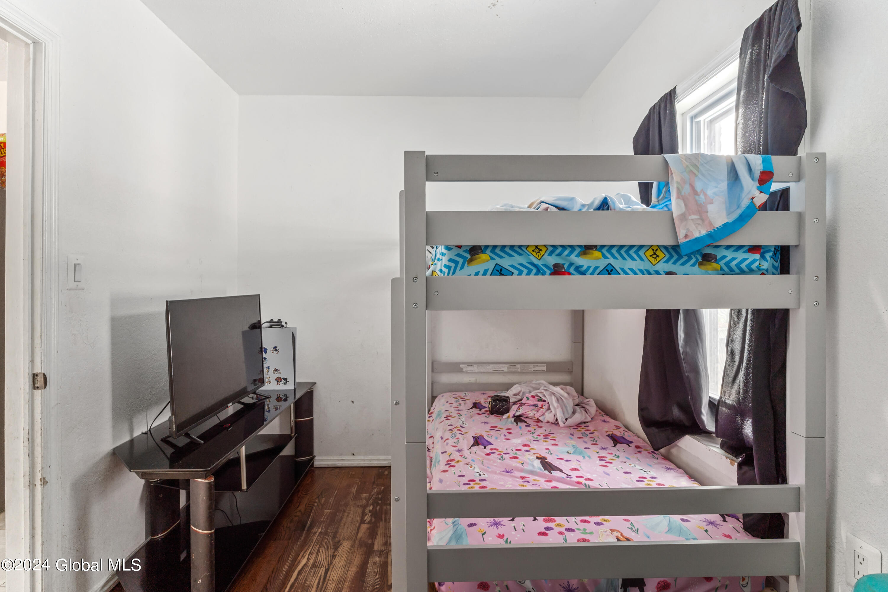 1301 3rd Avenue Schenectady, NY 12303 - Photo 17 of 38 13-1301 3RD AVE-20