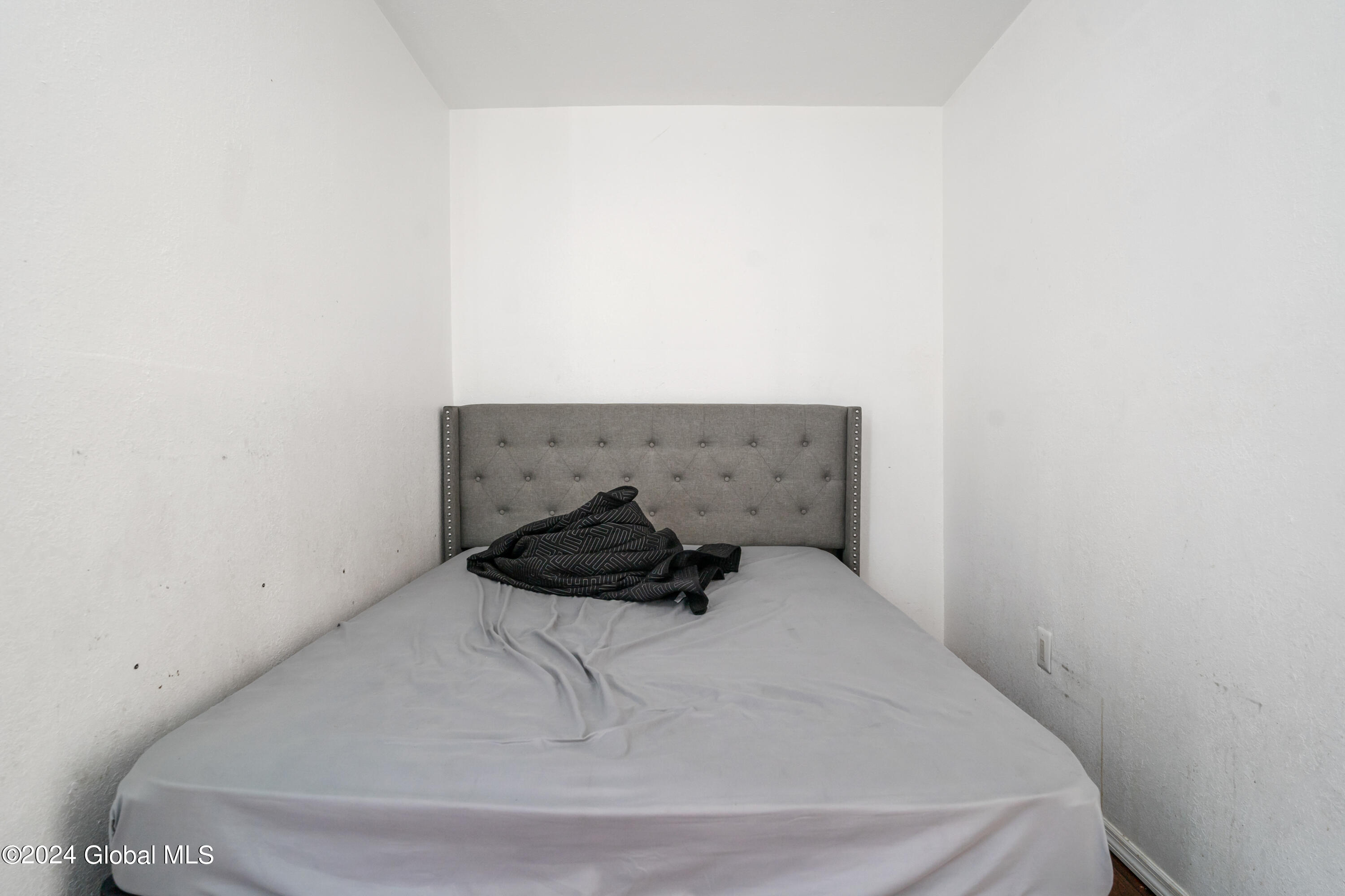 1301 3rd Avenue Schenectady, NY 12303 - Photo 21 of 38 17-1301 3RD AVE-24