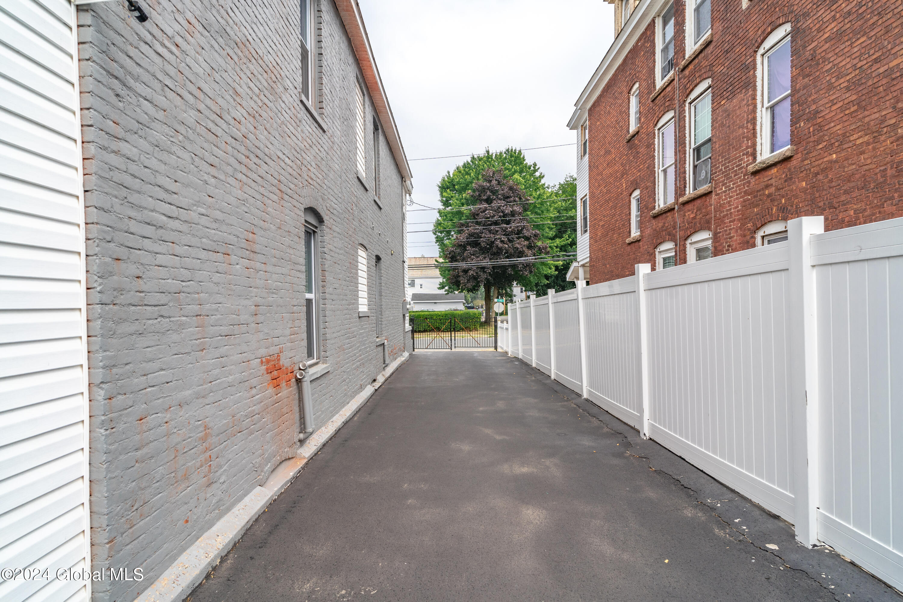 1301 3rd Avenue Schenectady, NY 12303 - Photo 33 of 38 22-1301 3RD AVE-29