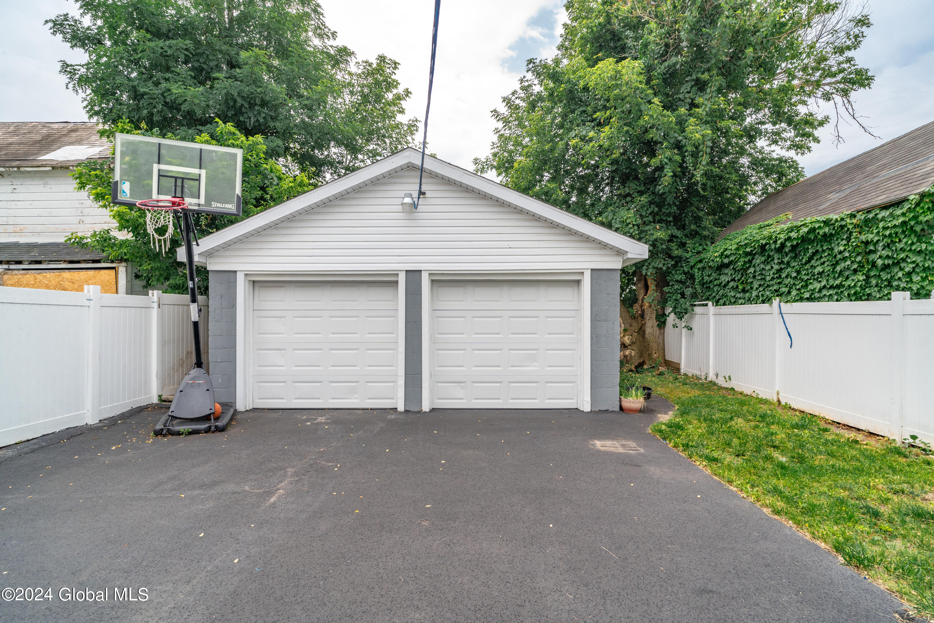 1301 3rd Avenue Schenectady, NY 12303 - Photo 34 of 38 25-1301 3RD AVE-31