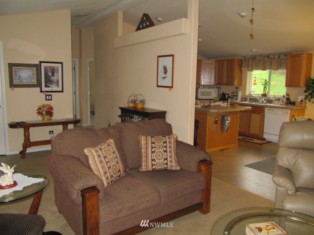 13872 Chain Lake Road Monroe, WA 98272 - Photo 3 of 12 Gallery Image 3