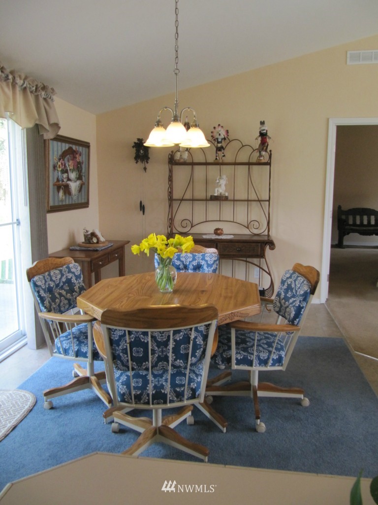 13872 Chain Lake Road Monroe, WA 98272 - Photo 9 of 12 Gallery Image 9