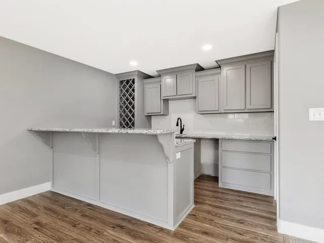 $349,000 | 647 East Sprucewood Court, Park City, KS 67147