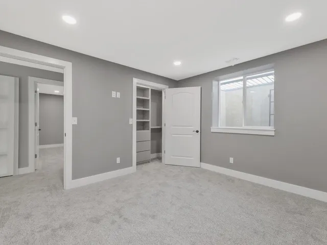 $349,000 | 647 East Sprucewood Court, Park City, KS 67147