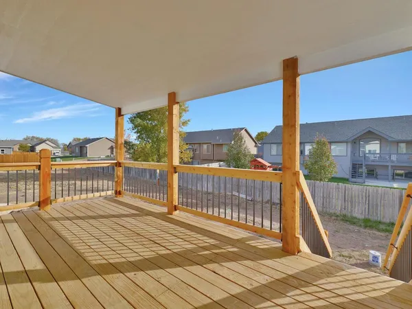 $349,000 | 647 East Sprucewood Court, Park City, KS 67147