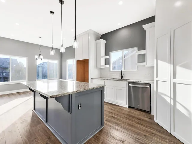 $349,000 | 647 East Sprucewood Court, Park City, KS 67147