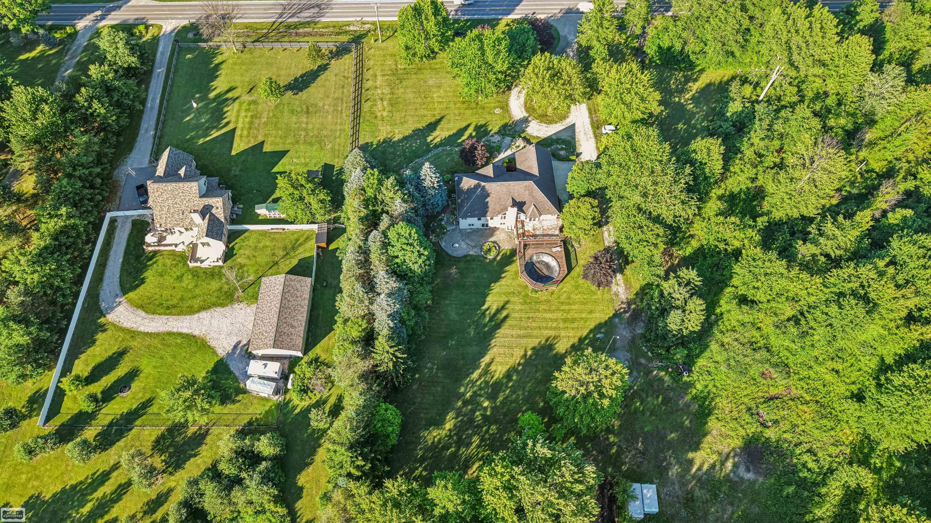 1902 Bauman Road Columbus, MI 48063 - Photo 5 of 50