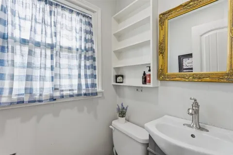 $377,000 | 1301 Westmoreland Street, Lake Charles, LA 70605