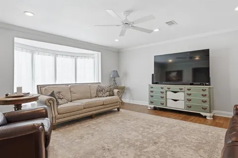 $377,000 | 1301 Westmoreland Street, Lake Charles, LA 70605