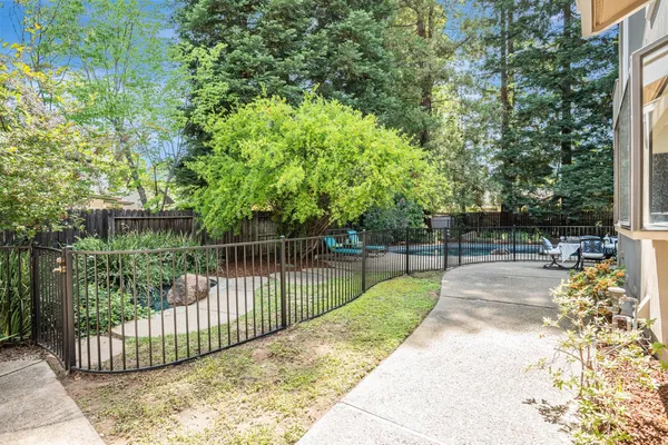 $1,375,000 | 1744 Haggin Grove Way, Carmichael, CA 95608