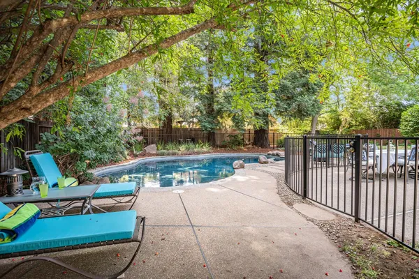 $1,375,000 | 1744 Haggin Grove Way, Carmichael, CA 95608